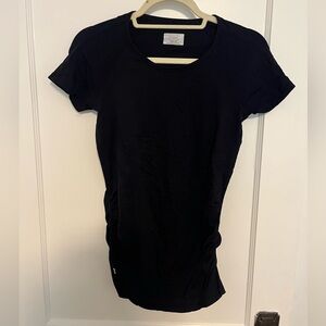 Athleta short-sleeved shirt with scrunched sides